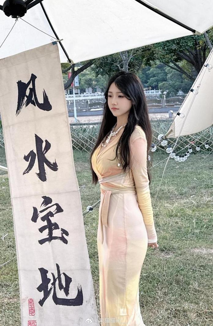 不呆猫推图网精选最美cos女神照片