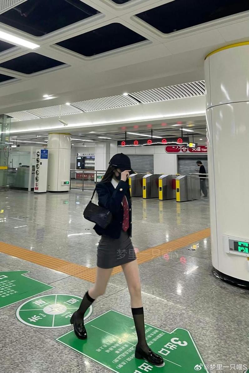 超级美图！梦里一只喵顶级图包。
