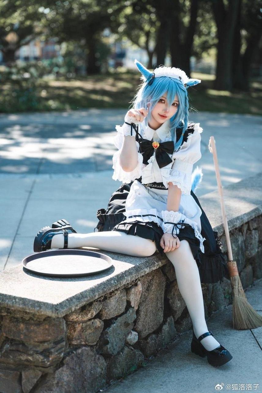 犬神洛洛子年龄解密，人物cosplay作品火爆上线