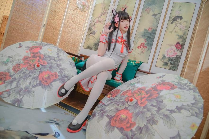 情迷鳗鱼霏儿赛车娘cos，一张张梦幻图片
